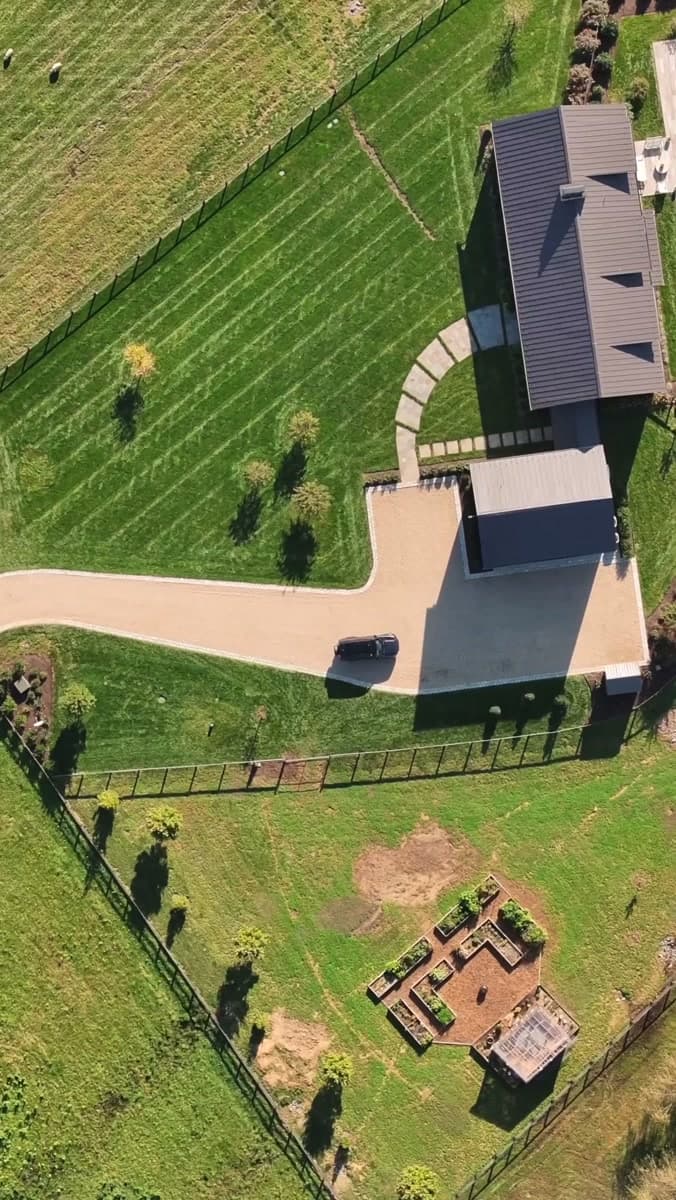 320 Barn House Lane, Charlottesville, Virginia 22901